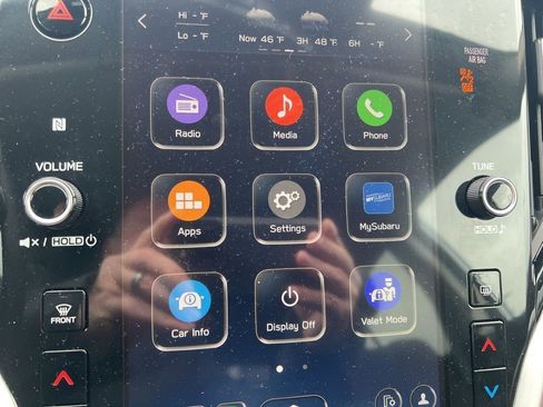 Used 2025 Subaru Outback Premium image 8