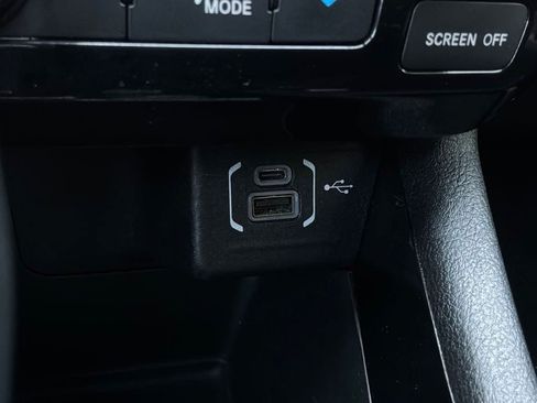 Used 2025 Jeep Compass Limited AWD/4WD image 25