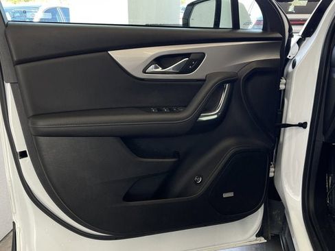 Used 2022 Chevrolet Blazer LT w/ Sound & Technology Package image 9