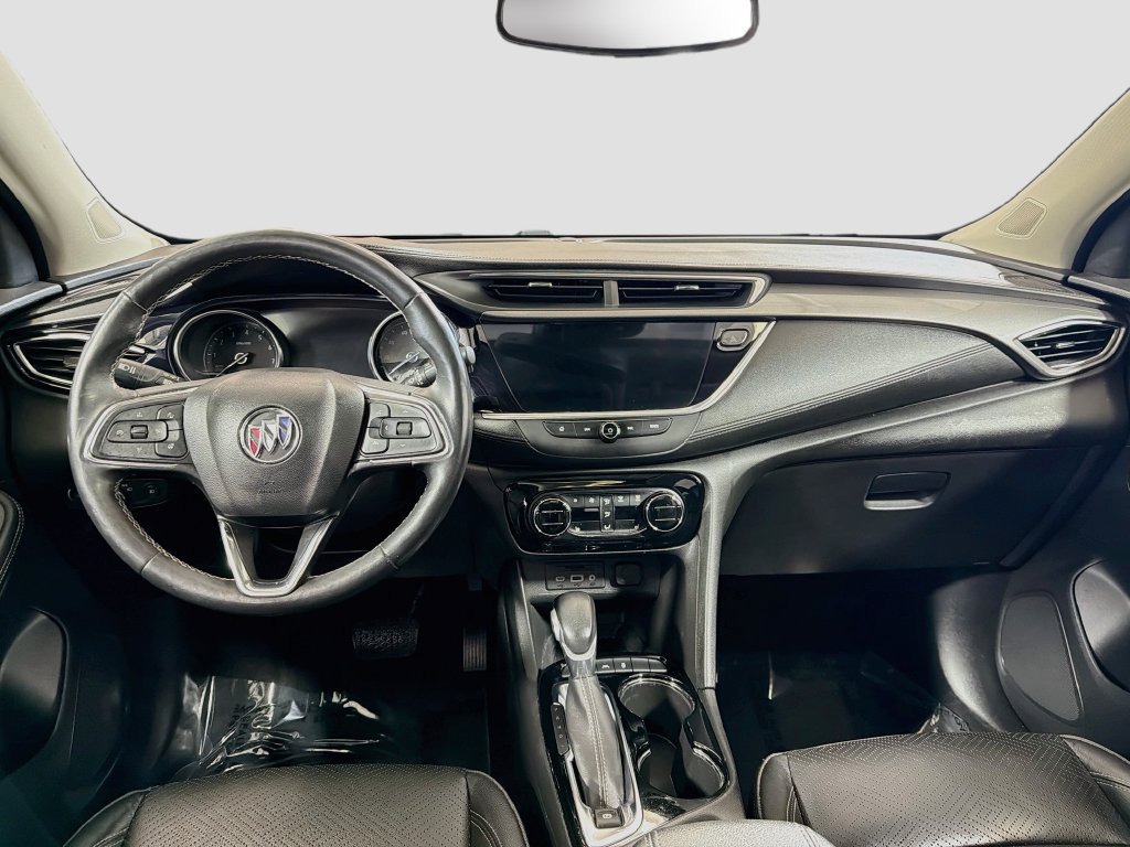 Used 2020 Buick Encore GX Essence w/ Experience Buick Package FWD image 23