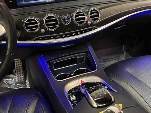 Used 2018 Mercedes-Benz S 450 Sedan image 35
