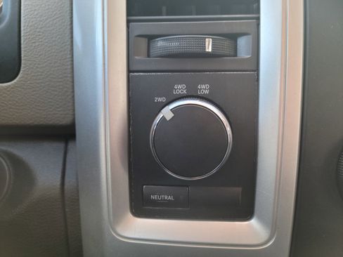 Used 2012 RAM 2500 SLT image 14