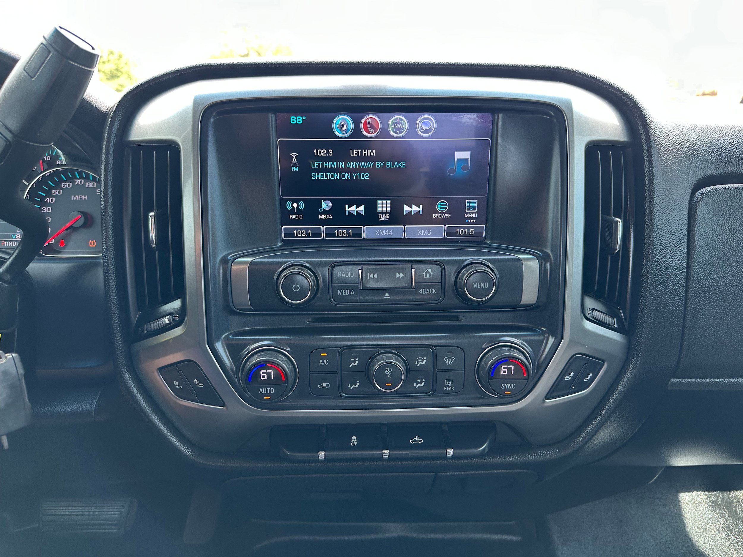 Used 2017 Chevrolet Silverado 1500 LT w/ All Star Edition AWD/4WD image 14