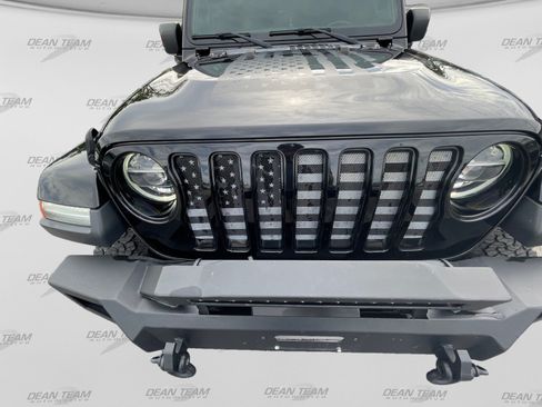 Used 2019 Jeep Wrangler Unlimited Sahara AWD/4WD image 20