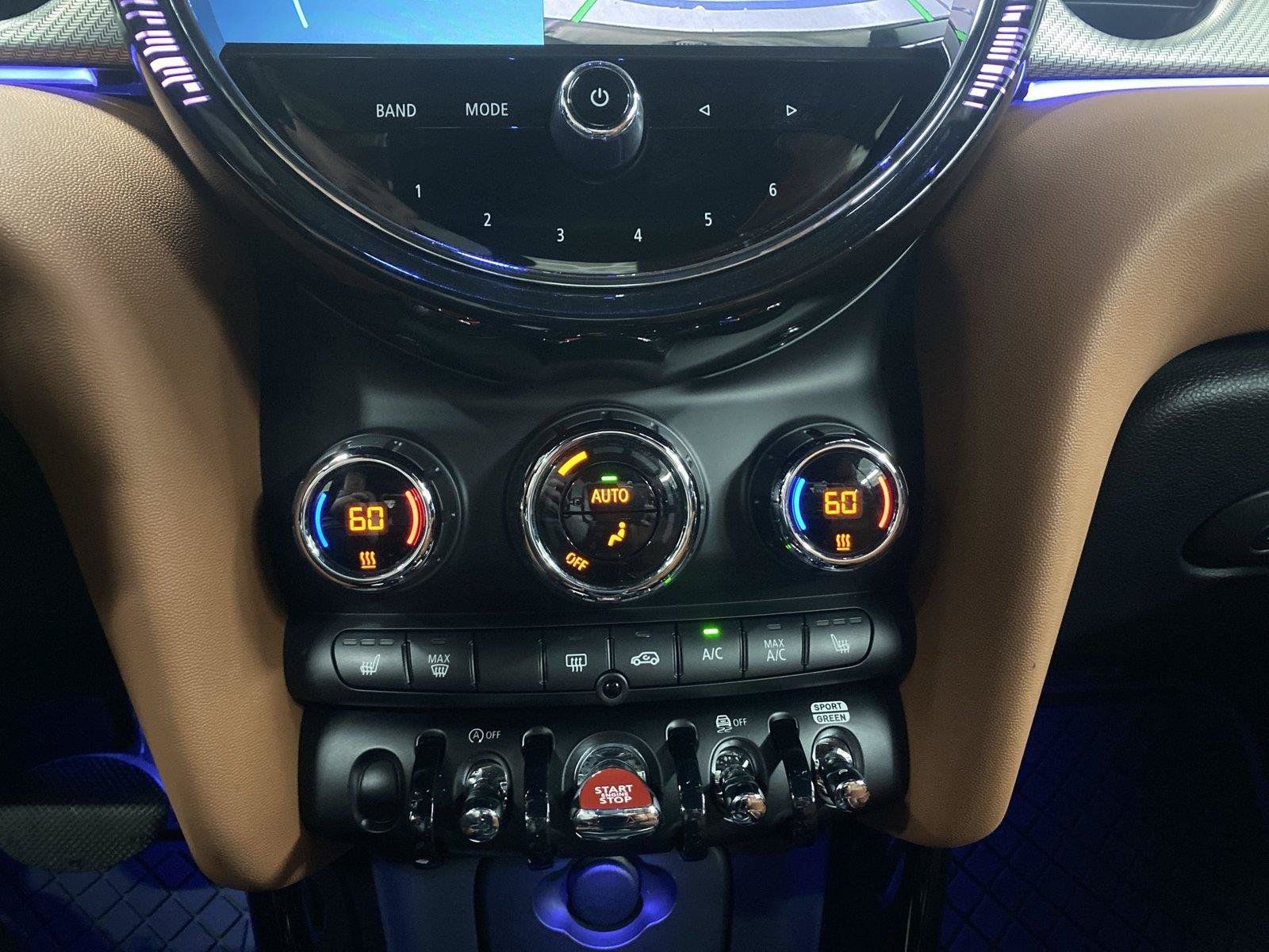 Used 2024 MINI Cooper S w/ Signature Upholstery Package FWD image 21