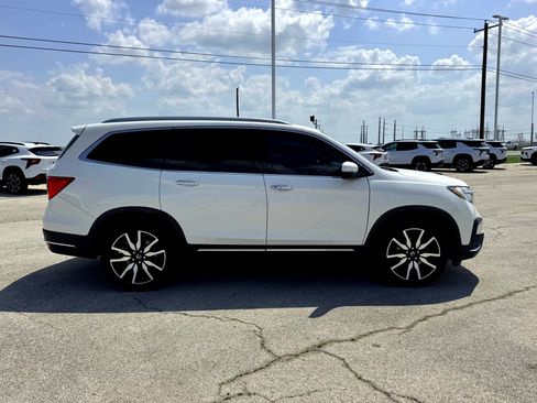 Used 2019 Honda Pilot Elite image 5