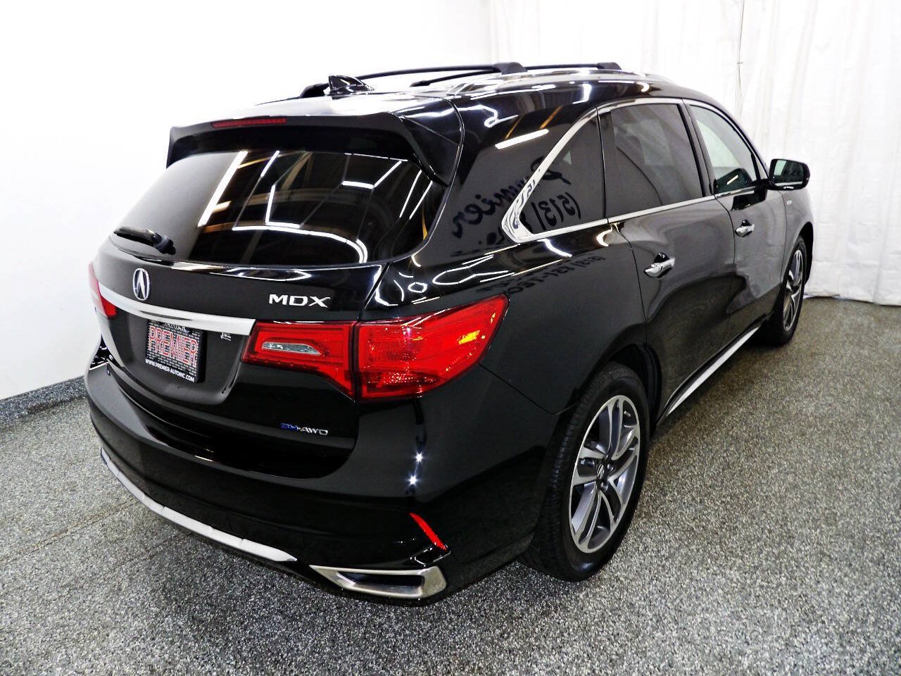 Used 2019 Acura MDX w/ Advance Package AWD/4WD image 6