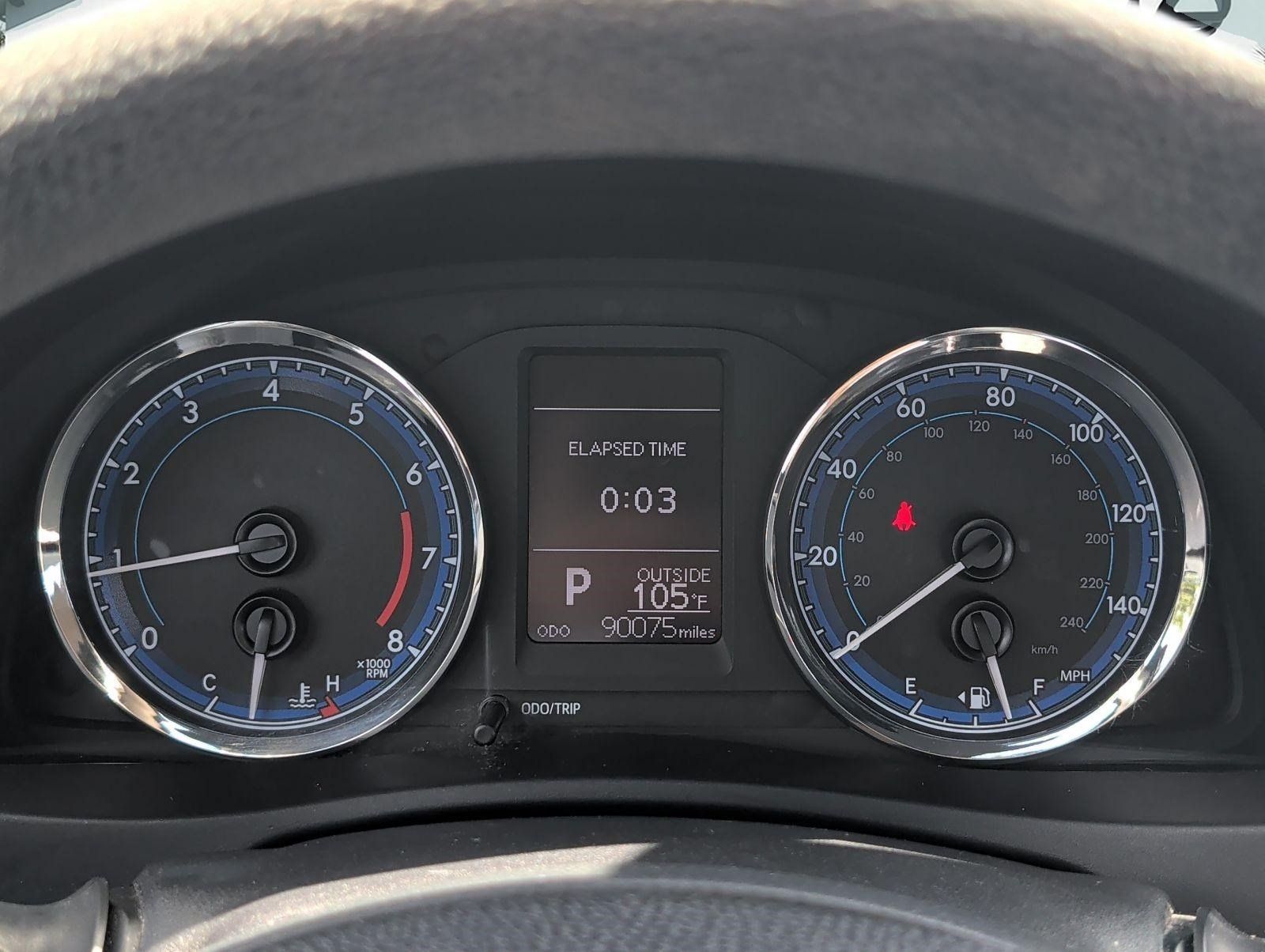 Used 2017 Toyota Corolla LE FWD image 16