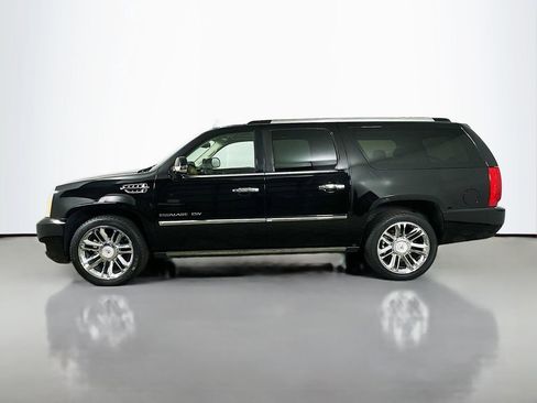Used 2011 Cadillac Escalade ESV Platinum image 4