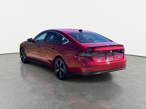 Used 2024 Honda Accord Sport image 7