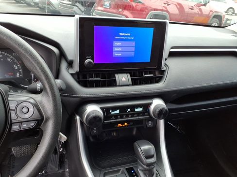 Certified 2024 Toyota RAV4 LE AWD/4WD image 10