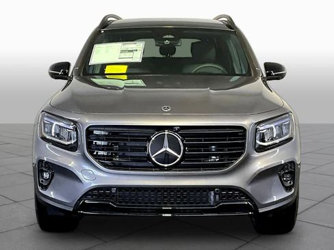 New 2026 Mercedes-Benz GLB 250 4MATIC image 2