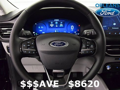 New 2024 Ford Escape SE w/ PHEV Premium Package image 18