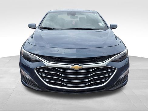 Used 2024 Chevrolet Malibu LT FWD image 3