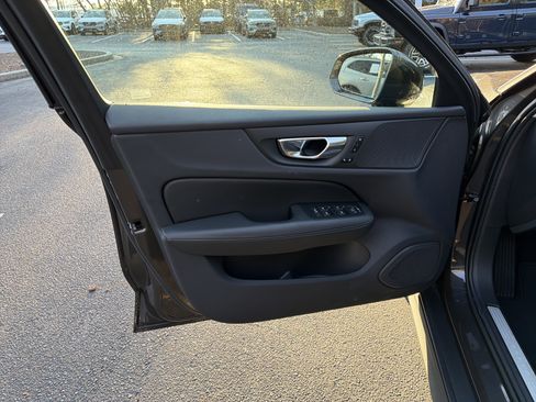Certified 2025 Volvo V60 B5 Cross Country Plus image 14