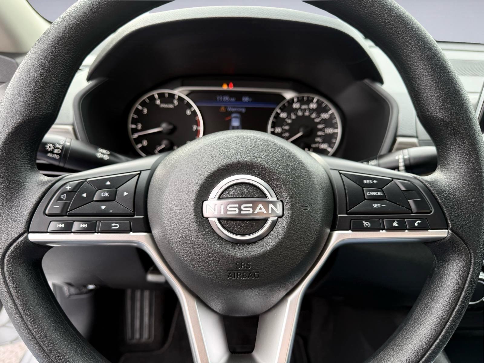 Used 2025 Nissan Altima 2.5 SV AWD/4WD image 30