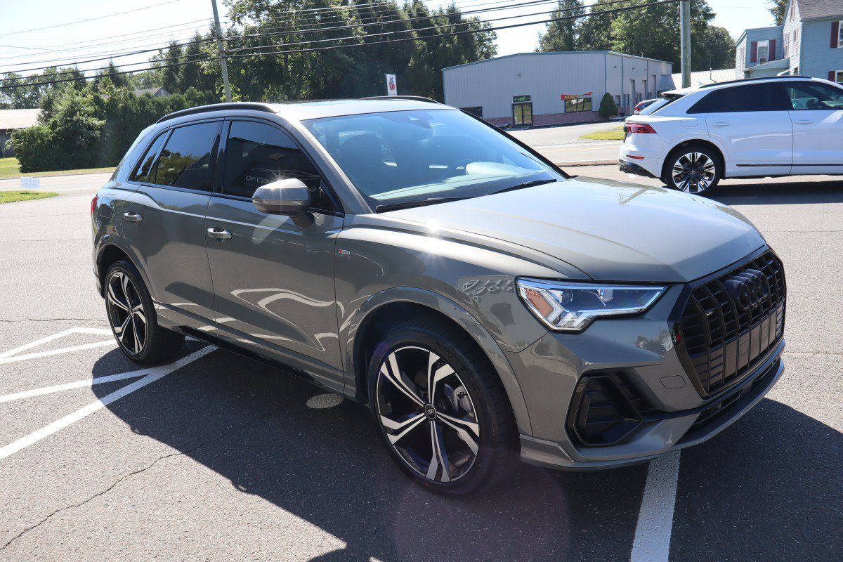 Used 2024 Audi Q3 2.0T Premium Plus AWD/4WD image 4