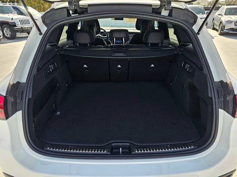 New 2026 Mercedes-Benz GLC 300 4MATIC image 14