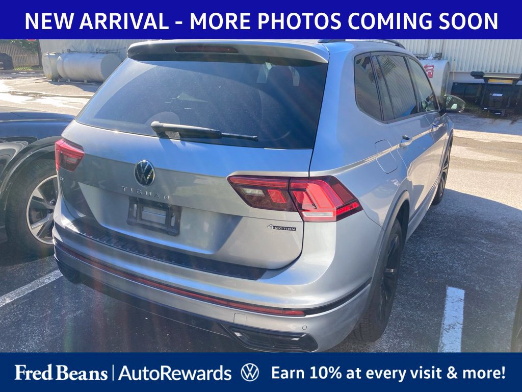 Certified 2024 Volkswagen Tiguan SE R-Line AWD/4WD image 6