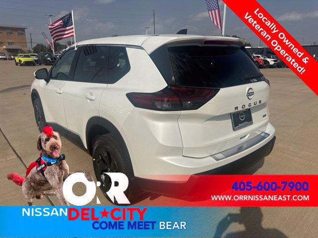 New 2026 Nissan Rogue SV AWD/4WD image 3