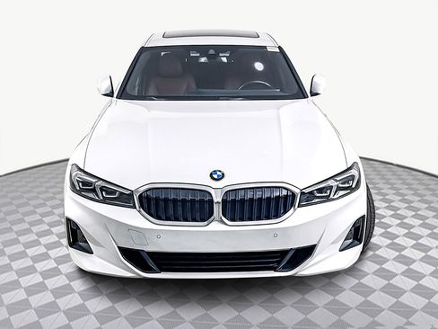 Used 2024 BMW 330i Sedan w/ Convenience Package image 2