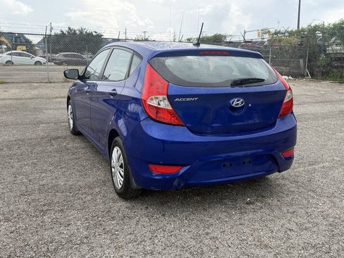 Used 2014 Hyundai Accent GS FWD image 8
