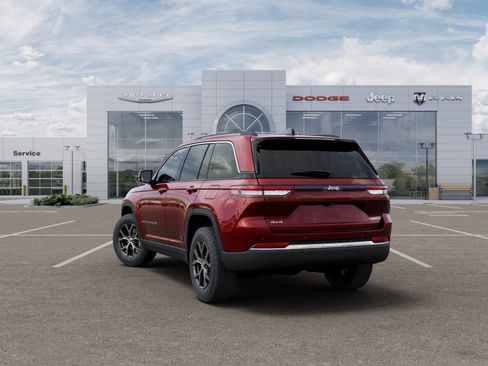 New 2025 Jeep Grand Cherokee Limited image 4