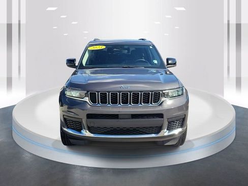 Used 2023 Jeep Grand Cherokee L Laredo RWD image 2