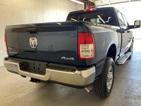 Used 2024 RAM 2500 Big Horn w/ Bed Utility Group image 5
