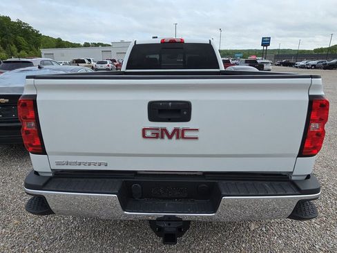 Used 2015 GMC Sierra 3500 Denali w/ Duramax Plus Package AWD/4WD image 5