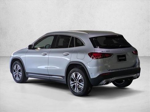 New 2026 Mercedes-Benz GLA 250 image 9