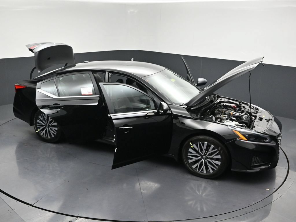 New 2026 Nissan Altima 2.5 SV FWD image 29