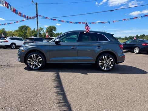 Used 2018 Audi SQ5 Premium Plus w/ Navigation Package AWD/4WD image 2