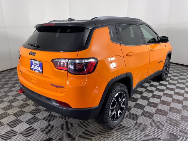 New 2026 Jeep Compass Trailhawk AWD/4WD image 7