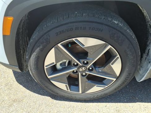 Used 2025 Hyundai Tucson SEL FWD image 9