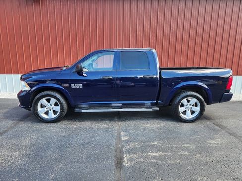 Used 2014 RAM 1500 Express AWD/4WD image 2