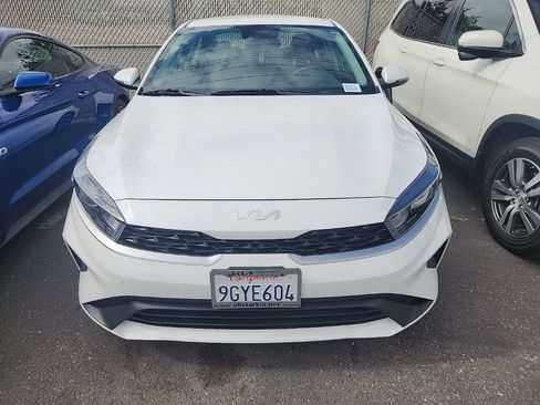Certified 2023 Kia Forte LXS w/ LXS Technology Package FWD image 2