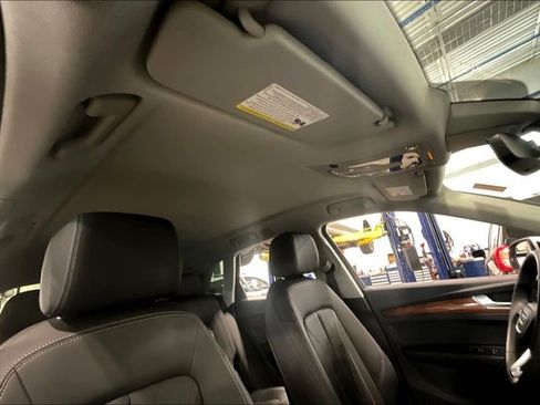 Certified 2023 Audi Q5 2.0T Premium w/ Convenience Package image 22