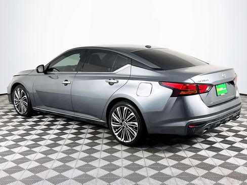 Used 2023 Nissan Altima 2.5 SL image 6