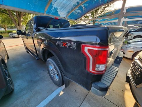 Used 2017 Ford F150 XLT w/ Equipment Group 302A Luxury AWD/4WD image 4