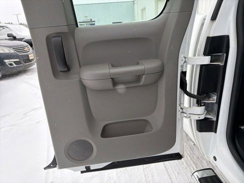 Used 2013 Chevrolet Silverado 2500 W/T image 28