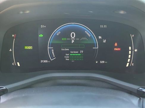 Certified 2025 Toyota Camry SE image 13