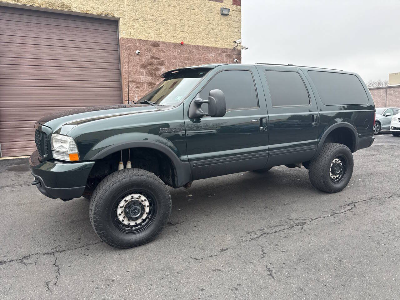 Used 2003 Ford Excursion Limited AWD/4WD image 3