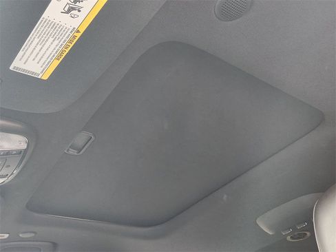 Used 2022 Dodge Durango R/T w/ Tow 'N Go Package image 15