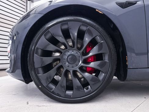 Used 2023 Tesla Model 3 Performance image 15