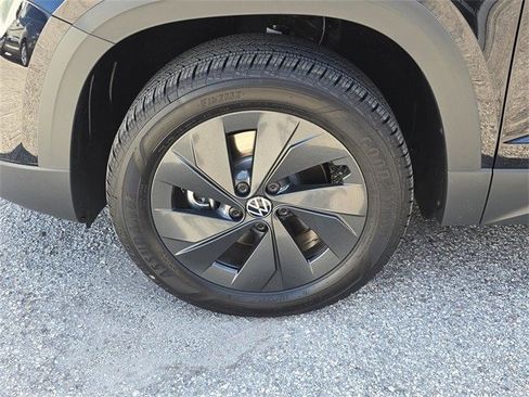 New 2025 Volkswagen Taos S image 7