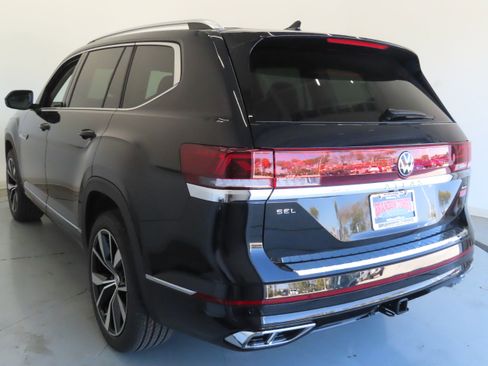 New 2026 Volkswagen Atlas SEL Premium R-Line AWD/4WD image 7
