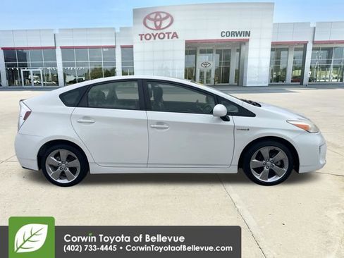 Used 2013 Toyota Prius Persona Series FWD image 6