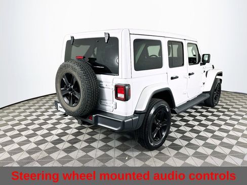 Used 2021 Jeep Wrangler Unlimited Sahara image 11