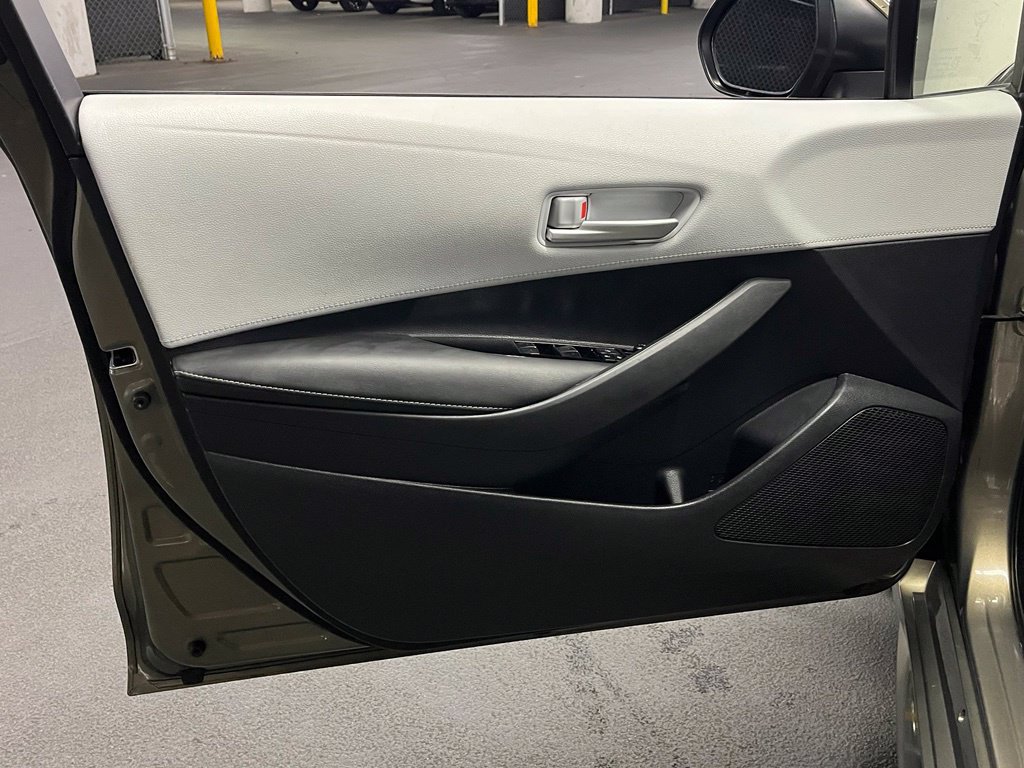 Used 2019 Toyota Corolla SE FWD image 13